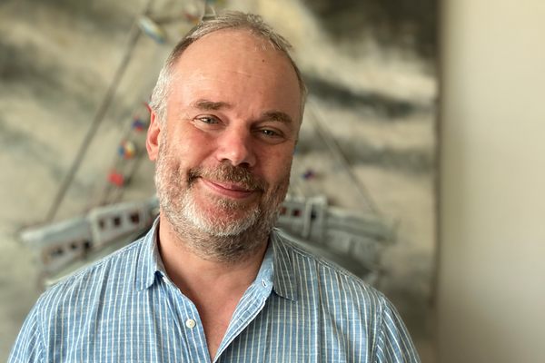 Tomáš Nekvapil, Controller institut