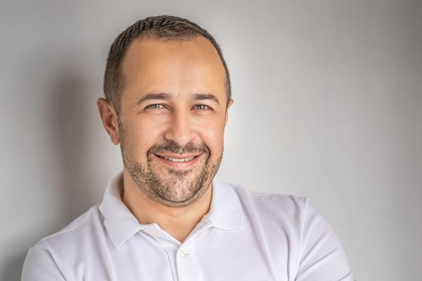 Stéphane Nicoletti, Groupe Up