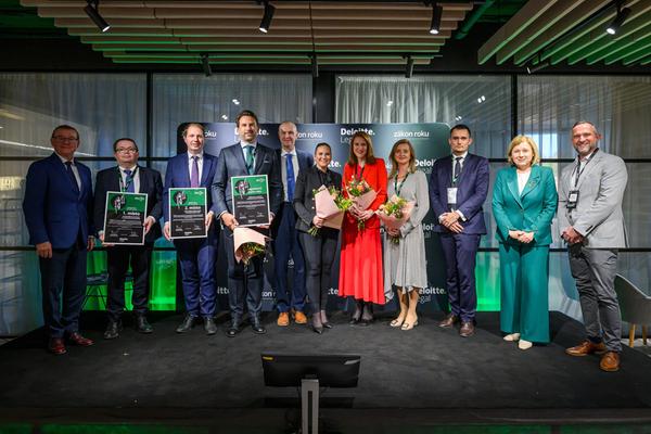 Zákon roku - ocenění a účastníci diskuzí Deloitte Legal - Slavnostní vyhlášení 17. ročníku