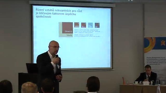 video-2477921